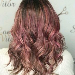 Meet your Posher, Victoria